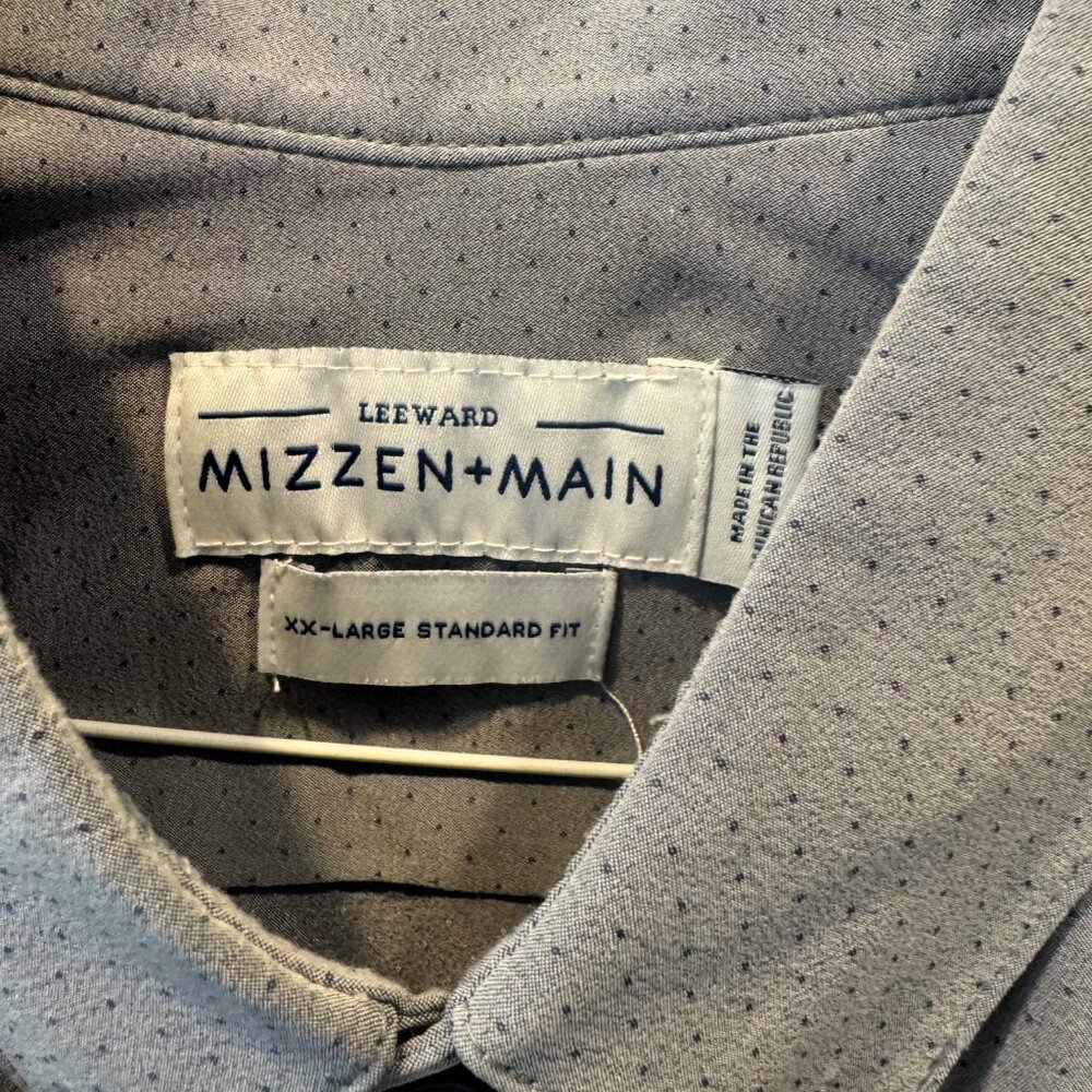 Mizzen Short Sleeve with BLue Buttons